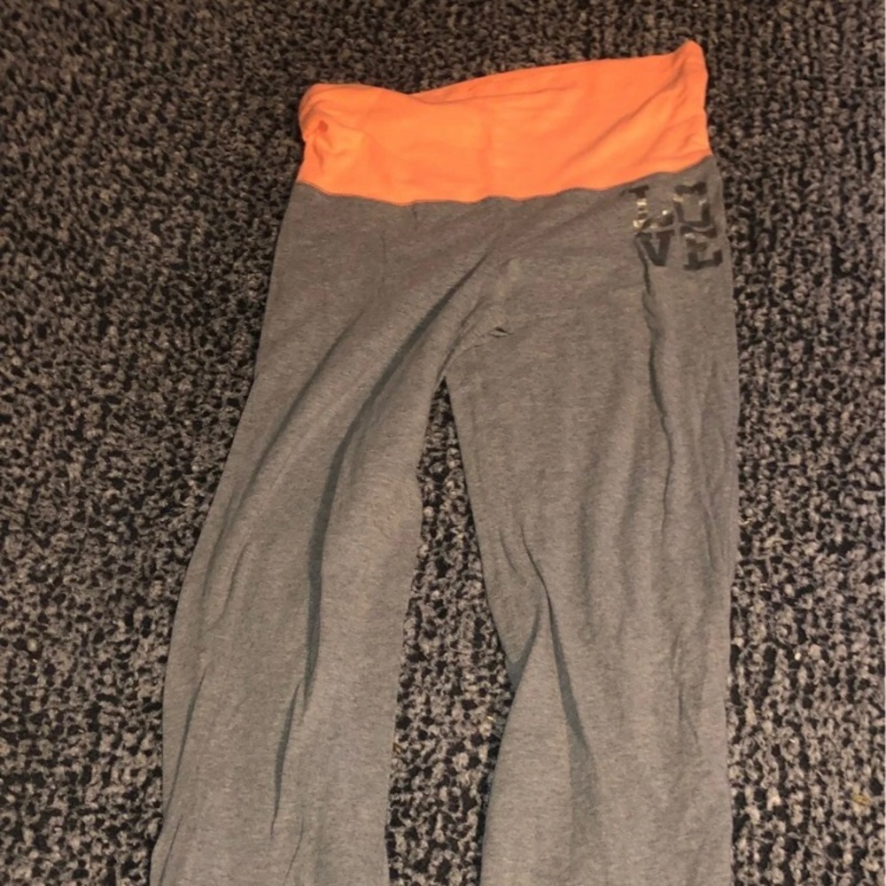 Yoga pants